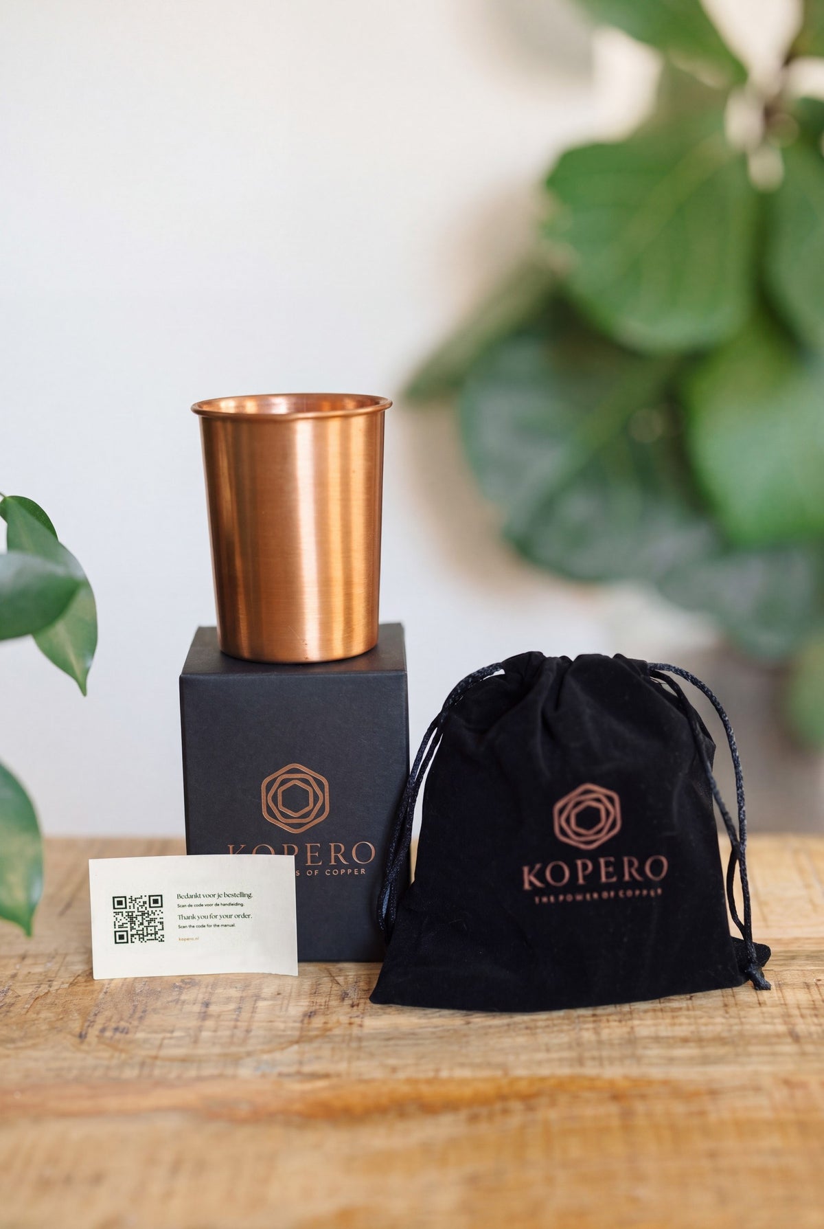 Kopero Copo de cobre Liso, com a caixa Kopero preta, o saco de veludo e o cartão de agradecimento